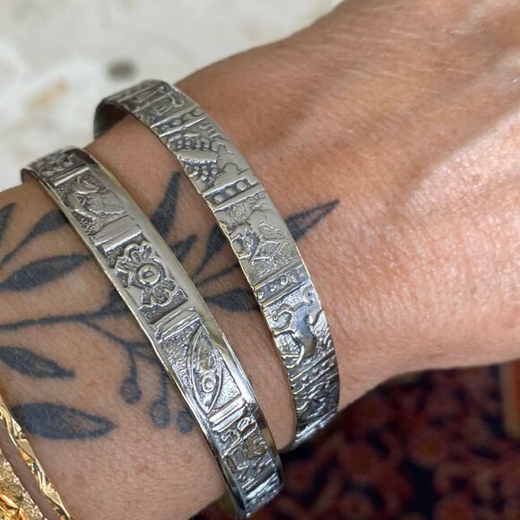 Set of 2 Mexican Silver Bangle Bracelets - Picture 2 of 10